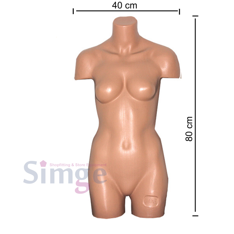 Mannequin sans vie de vitrine en plastique de sous-vêtements